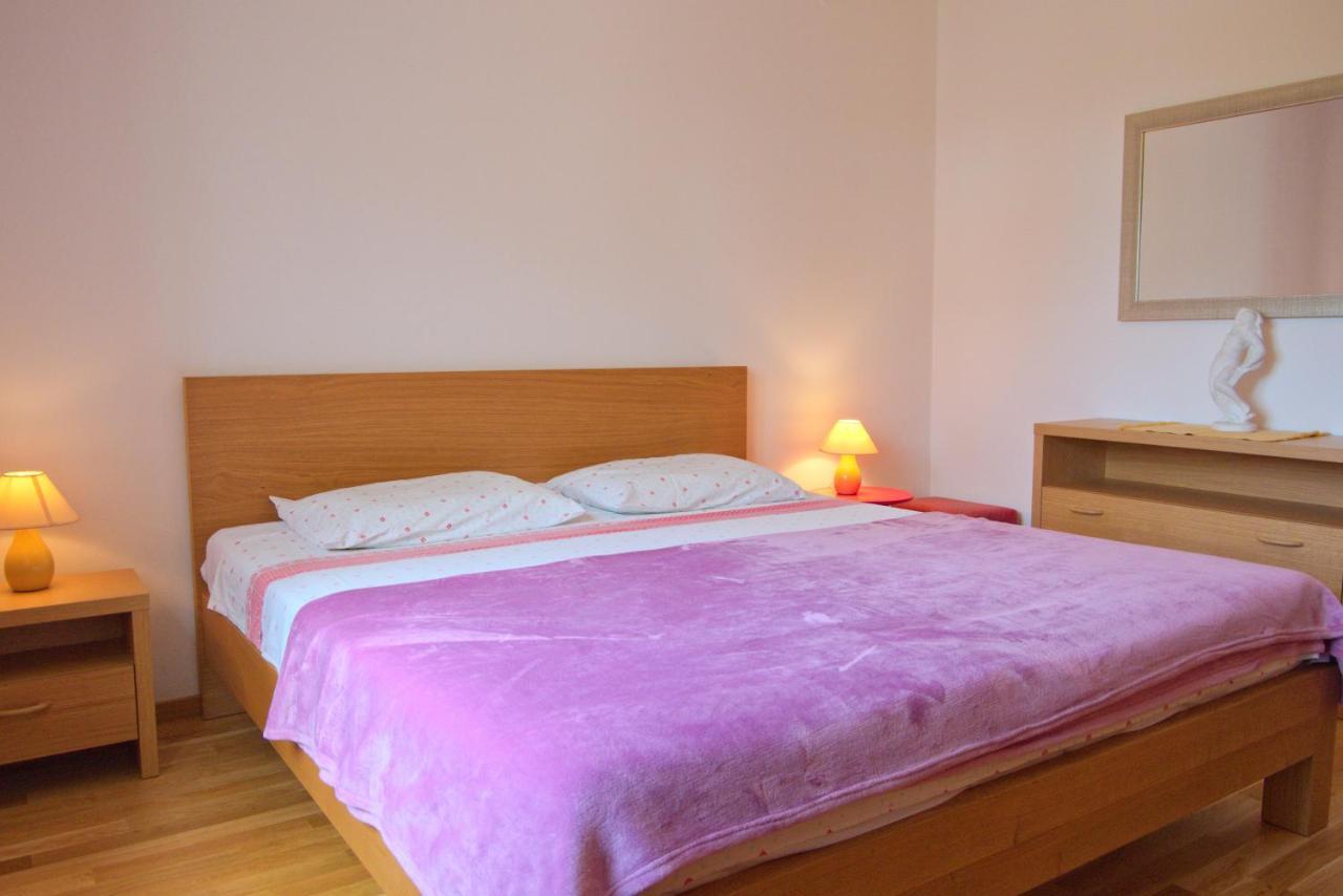 Apartments Vili Умаг Экстерьер фото